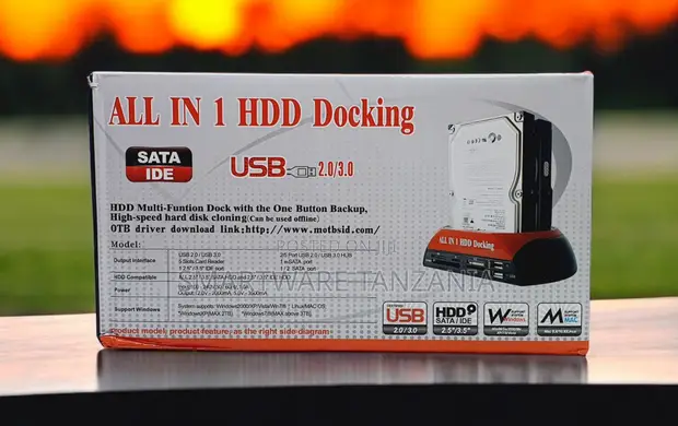 Kituo cha Docking cha HDD cha All-in-1 cha SATA IDE cha USB 3.0 chenye Cloning - 1