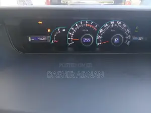 Toyota Noah X 2009 Nyeupe