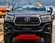 Toyota Hilux 2018 Nyeusi - 3