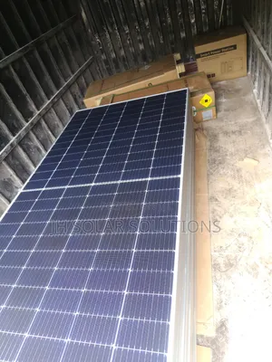 Blue Carbon 580W Monocrystalline Solar Panel