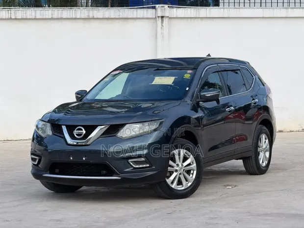 Nissan X-Trail 2014 Black - 1