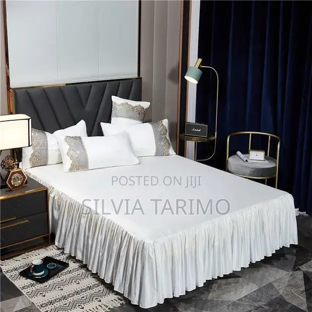 Duvet Cover Set - Brand New - 1