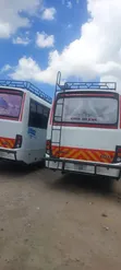 Tata Starbus Ultra Skool 2005 - Nyeupe - 4