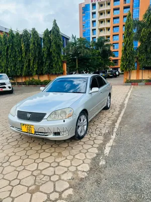 Toyota Mark II 2003 Nyeupe