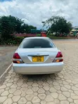 Toyota Mark II 2003 Nyeupe - 4