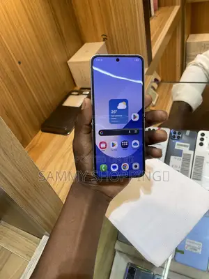 Samsung Galaxy Z Flip6 256GB Blue