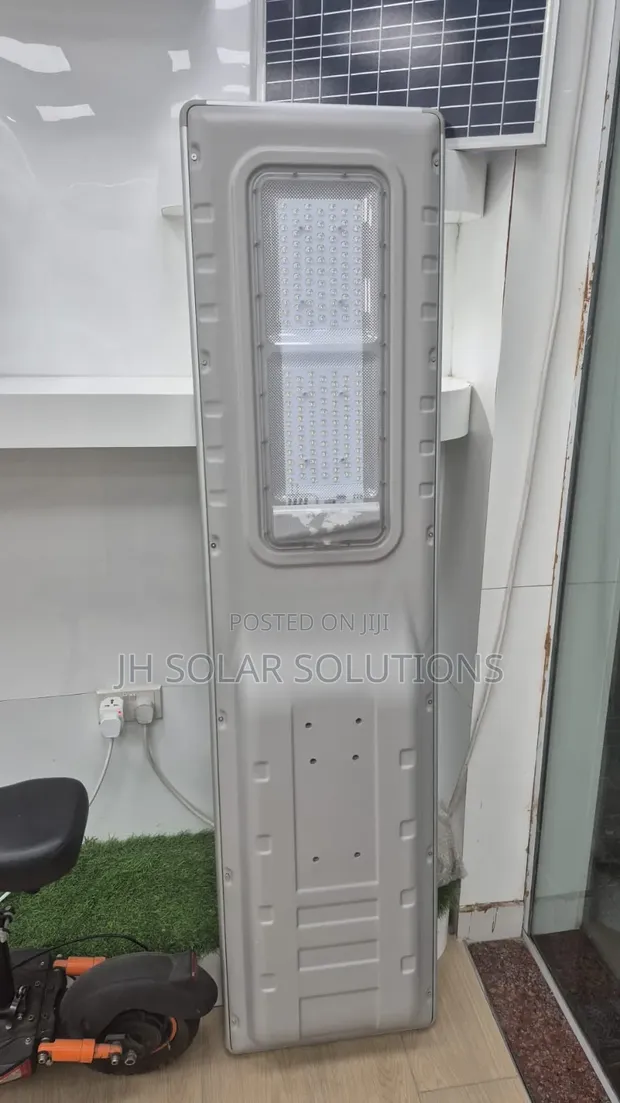 Blue Carbon Solar Street Lights (140W/120W) - 1