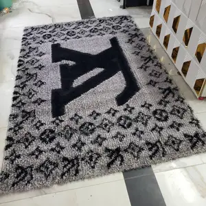 Shaggy Rug from Uturukii (6/7 Feet)