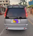 Toyota Noah 2003 Nyeupe - 1