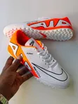 Viatu vya Mpira wa Miguu vya Nike Air Zoom vya Wanaume - 2