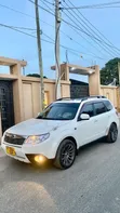 Subaru Forester 2009 White - 3