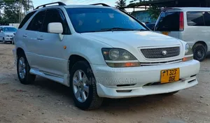 Toyota Harrier 2002