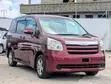 Toyota Noah 2.0 143hp AWD (8 Seater) 2008 Red - 4