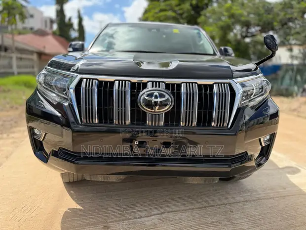 Toyota Land Cruiser Prado 2.7 TX 2019 Black - 1