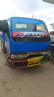 Lori la Mitsubishi Canter Tipper - 1