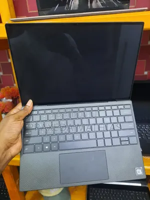 Laptop Dell XPS 13 9310 - Core i7, 8GB RAM, 512GB SSD