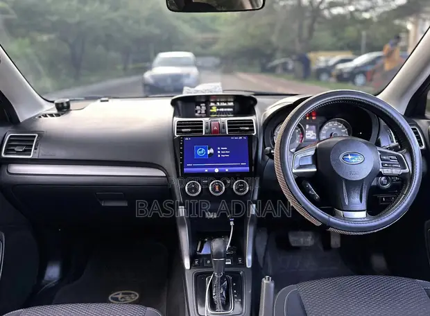 Subaru Forester 2015 Gray - 1