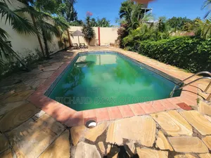 4 Bedroom Bungalow with Pool for Rent in Arusha