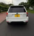 Subaru Forester 2010 White - 5