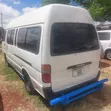 Toyota HiAce 2002 White - 4