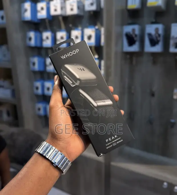 Whoop Peak 5.0 Smart Watch - 1