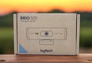 Logitech Brio 505 Full HD Webcam HDR Auto Light Correction