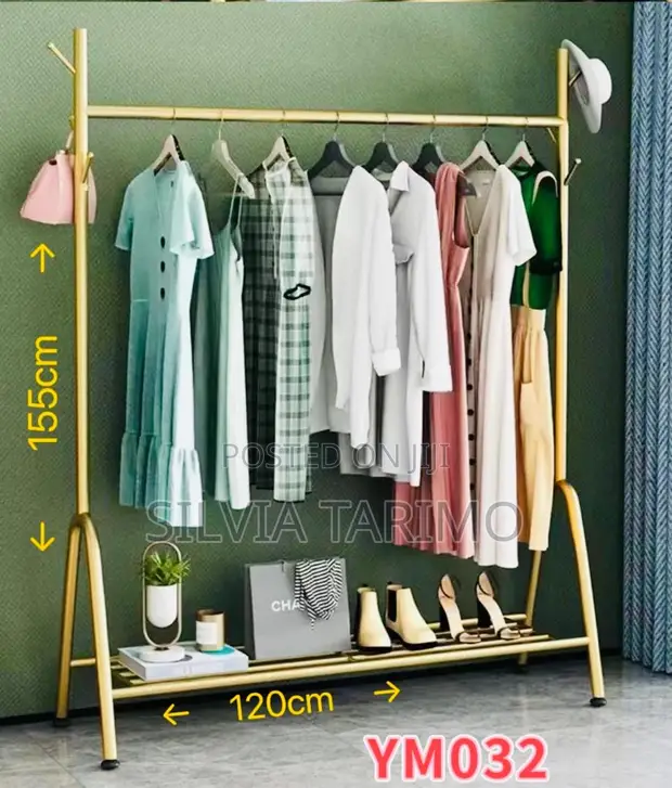 Modern Metal Corner Hanger - Brand New - 1