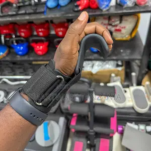 Bodyfit Gym Hook Grips with Padded Wrist Strap