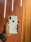 Apple iPhone X 64GB White - 1