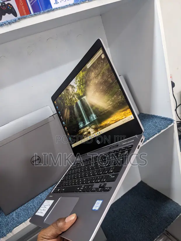 HP EliteBook Folio G1 Laptop - Core i5, 8GB RAM, 256GB SSD - 1