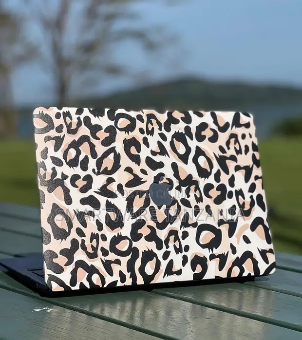 MacBook Hard Case - Leopard Animal Print - 1