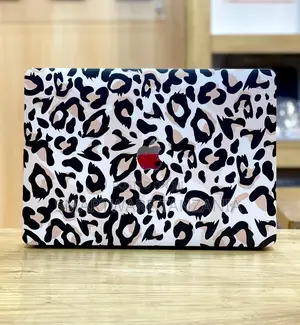 MacBook Hard Case - White Leopard Print