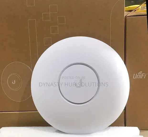 Ubiquiti UniFi UAP AC Pro (Indoor) - 1