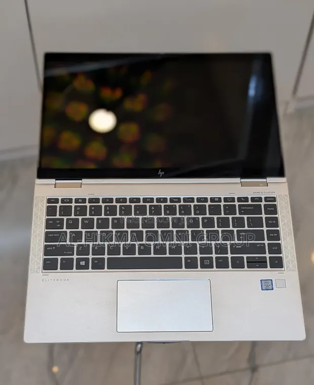 HP EliteBook 1040 G6 14" i5 8GB RAM 256GB SSD Touchscreen - 1