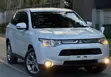 Mitsubishi Outlander 2013 White - 2