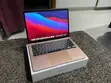 Apple MacBook Air 2020 M1 8GB RAM 256GB SSD - Dhahabu - 4