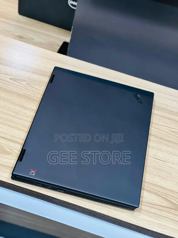 Lenovo Thinkpad X1 Yoga i5 8GB RAM 256GB SSD 14" FHD Touch - 1
