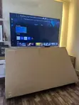 Samsung 75" Crystal UHD TV (DU7000) - 2