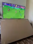 Samsung 75" Crystal UHD TV (DU7000) - 3