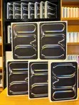 New Apple iPad Pro 11" (2025) 256GB WiFi - 2