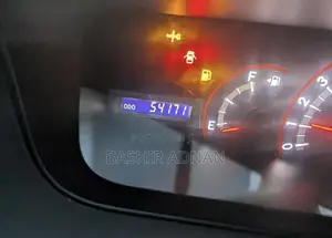Toyota Noah 2007 2.0L Nyeupe (7 Seater)