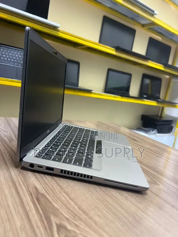 Dell Latitude 5411 Laptop - Intel Core i7, 8GB RAM, 256GB SSD - 1