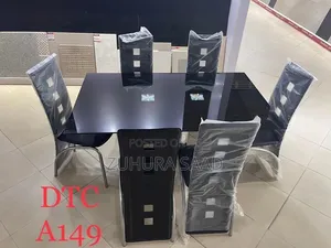 Brand New Dining Table (Seats 6)