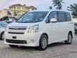 Toyota Noah 2.0 143hp AWD (8 Seater) 2007 White - 1