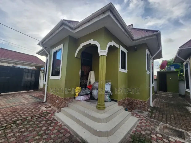 Two 3-Bedroom Apartments for Sale in Kiwalani - 1