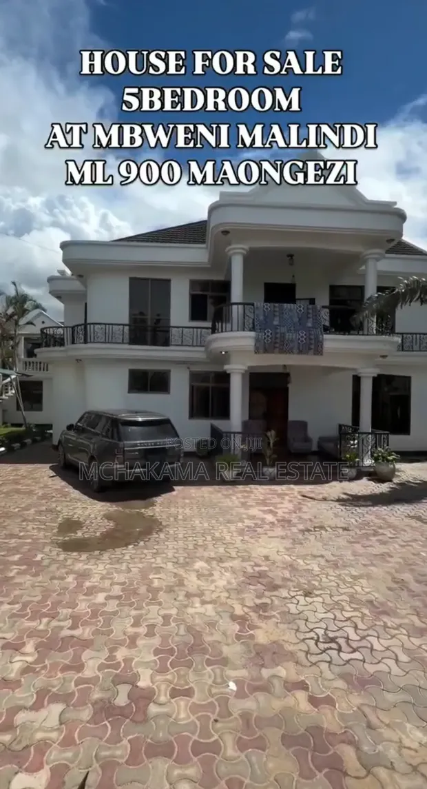 5-Bedroom Block of Flats for Sale in Mbweni, Mchakama - 1