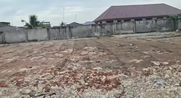 4000sqm Yard with Office Space, Mtoni Kwa Azizi Ally - 1