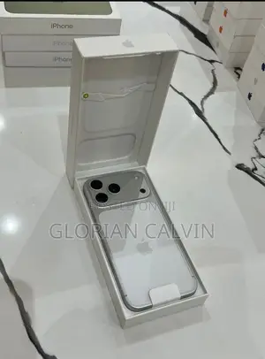 New Apple iPhone 17 Pro Max 512GB White