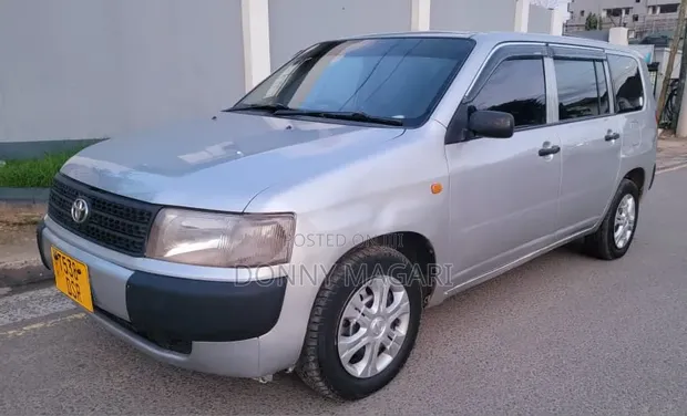 Toyota Probox 2005 Silver - 1