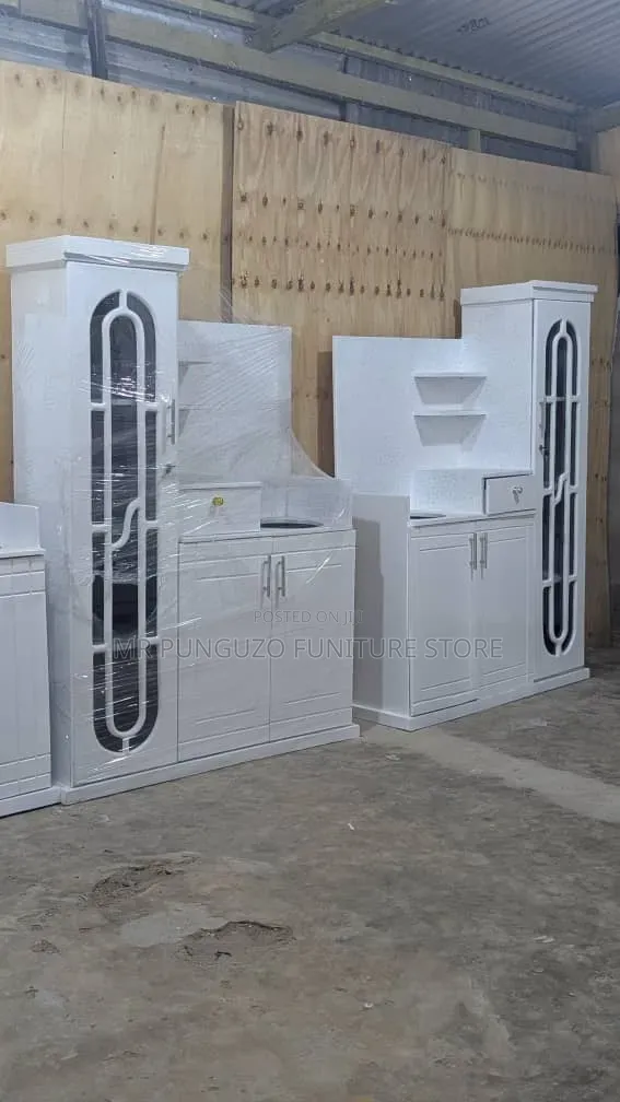 Kitchen Cabinets and Units - 1